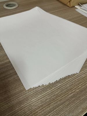 Χάρτη βιβλίων χωρίς επικάλυψη με υψηλό χύμα και χωρίς ξύλο, κατασκευασμένο για την παραγωγή προσαρμοσμένων μορφών