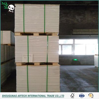 Λονφόν Λευκό 80GSM Χωρίς ξύλο Offset χαρτί για συσκευασία A3 Μέγεθος 800*400mm στο Λονδίνο
