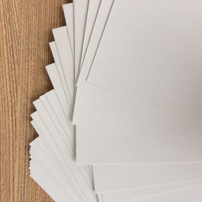 Αξία Α 250-350gm C2S/ GC2/ High Bulk Art Card για εκτύπωση και συσκευασία