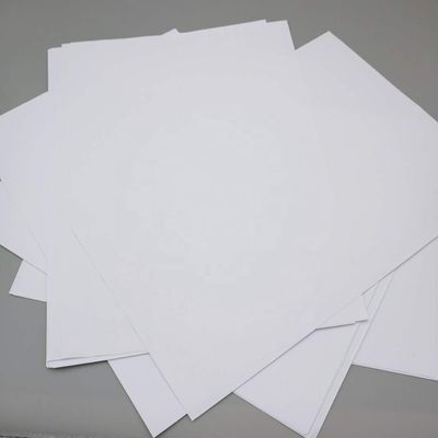 Χημικό-μηχανικό χαρτοπολτό 70gm 80gm Χωρίς ξύλο Offset Bond Paper για εκτύπωση και συσκευασία