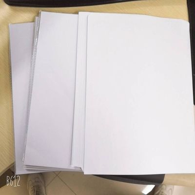 60 70 80 90 100 120GSM Ακατέργαστο λευκό χαρτί σύνδεσης//Ανεστραμμένο χαρτί οφσετ με υψηλή βαρύτητα
